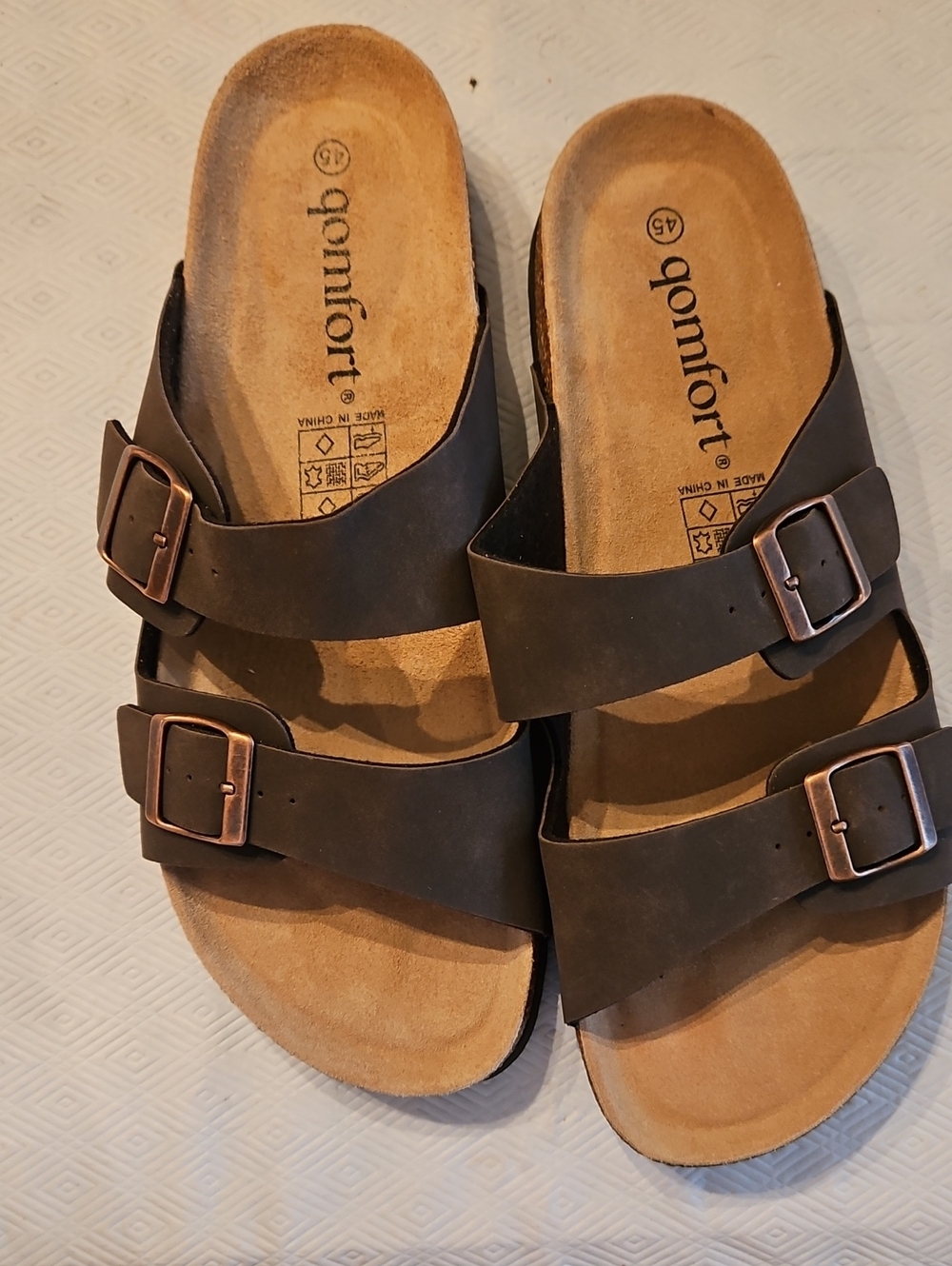 Comfort Men’s Double-Buckle Sandals in Dark Brown